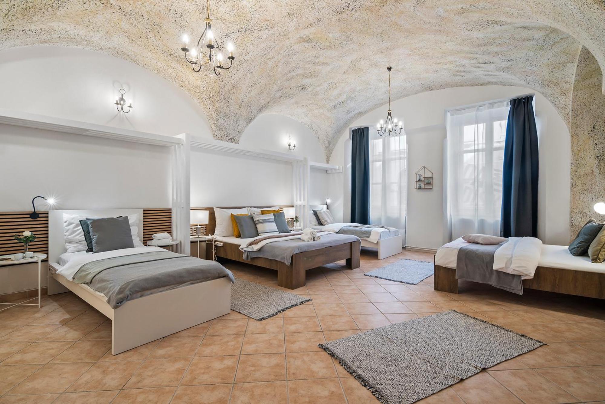 Charles Bridge Historical Apts By Michal&Friends 布拉格 外观 照片